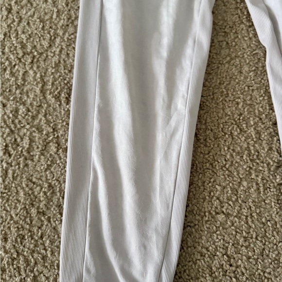 Brooklyn Textured Elation Jogger - Picture 4 of 6